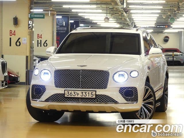 Bentley Bentayga 2022 — Şəkil 20/20