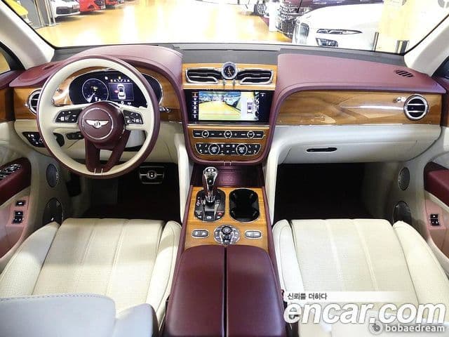 Bentley Bentayga 2022 — Şəkil 3/20