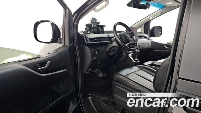 Hyundai Staria 2022 — Şəkil 9/20
