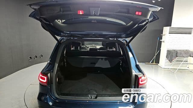 Mercedes-Benz GLB-Class 2022 — фото 20 из 20