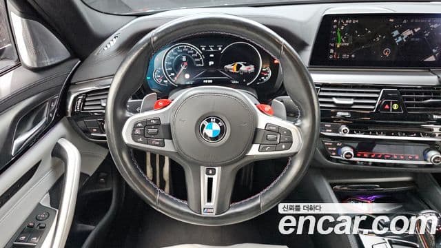 BMW M5 2019 — Фото 13/20