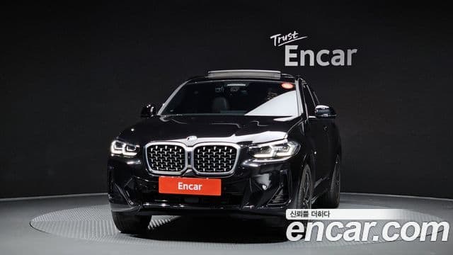 BMW X4 2024 — Фото 3/20