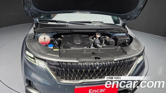 Kia Carnival 2023 — Фото 6/20