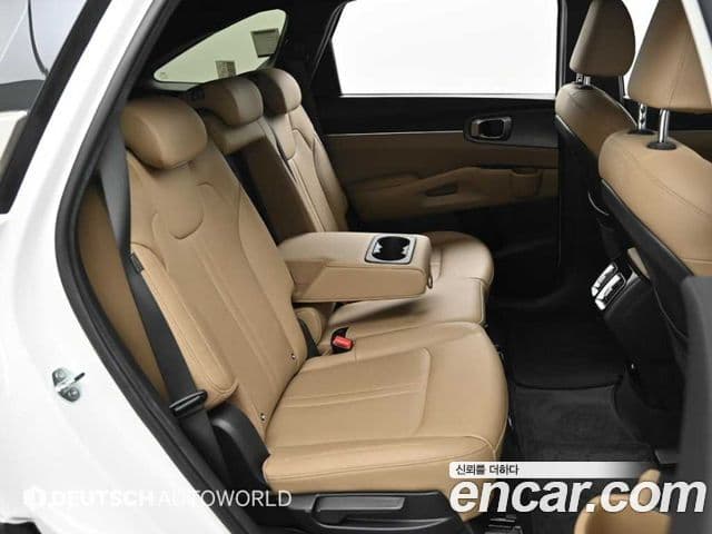 Kia Sorento 2024 — ფოტო 16/20