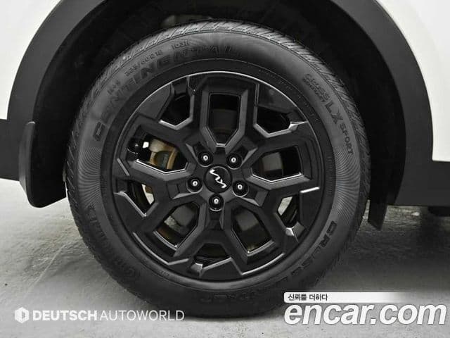 Kia Sorento 2024 — ფოტო 18/20