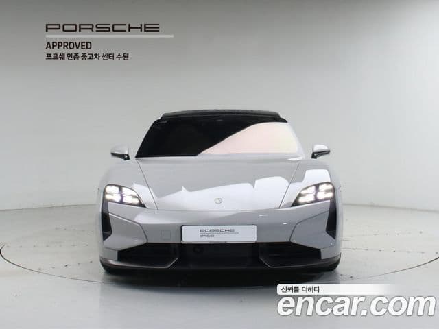 Porsche Taycan 2025 — Photo 18/20