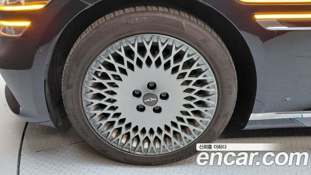 Genesis G80 2021 — Şəkil 19/32