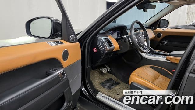 Land Rover Range Rover Sport 2019 — фото 9 из 20