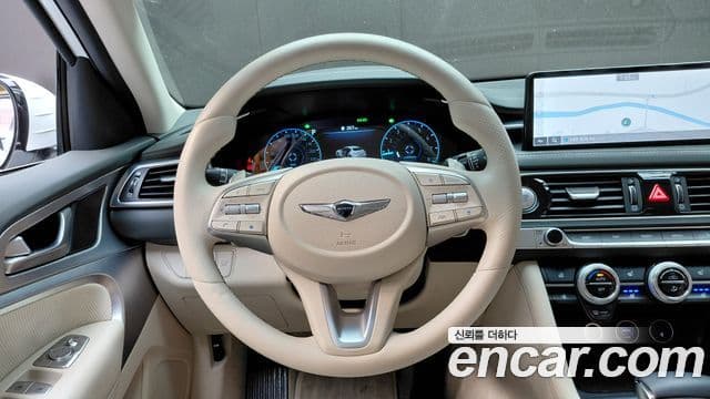 Genesis G70 2022 — ფოტო 19/30