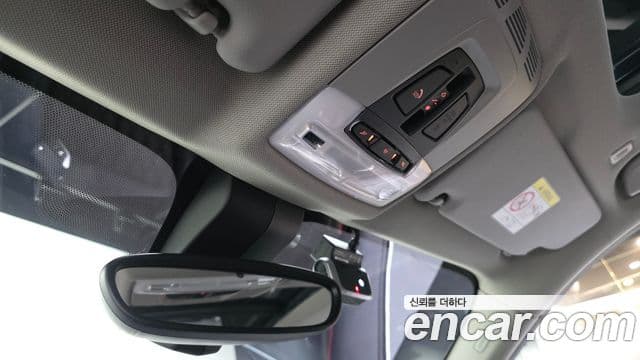 BMW X1 2021 — Фото 18/20