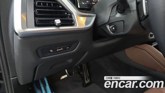 BMW X6 2024 — Photo 13/32