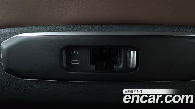BMW X6 2024 — Photo 19/32
