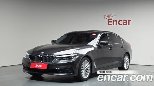 BMW 5 Series 2019 — Şəkil 20/20