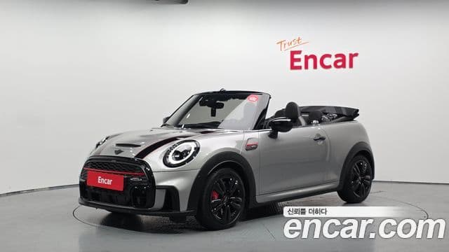 Mini Cooper S Convertible 2024 — Фото 1/20