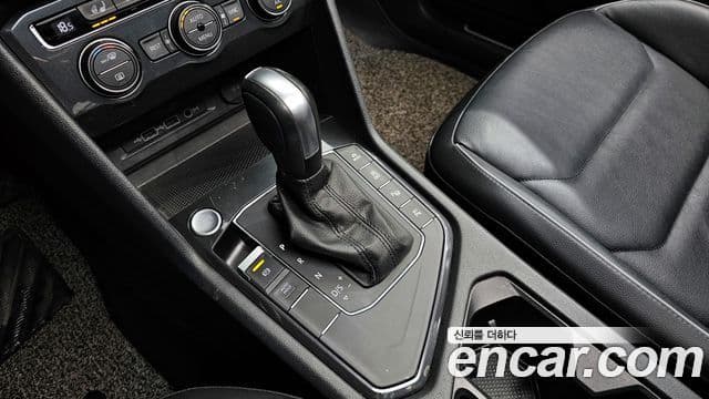 Volkswagen Tiguan 2020 — Şəkil 9/20