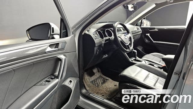 Volkswagen Tiguan 2020 — фото 10 из 20