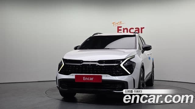 Kia Sportage 2022 — ფოტო 3/20
