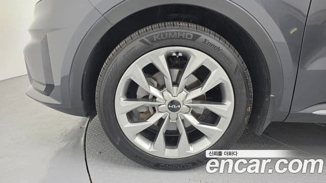 Kia Sorento 2022 — ფოტო 5/20