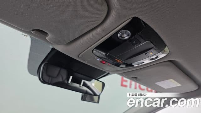 Kia Sorento 2022 — ფოტო 17/20