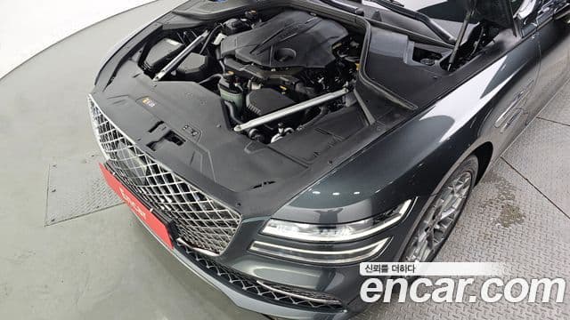 Genesis G80 2020 — ფოტო 7/20