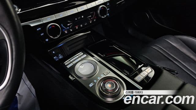 Genesis G80 2020 — ფოტო 17/20