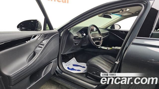 Genesis G80 2020 — ფოტო 8/20