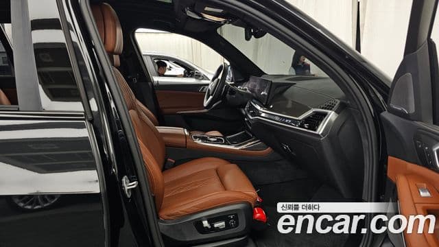 BMW X7 2025 — Şəkil 11/20