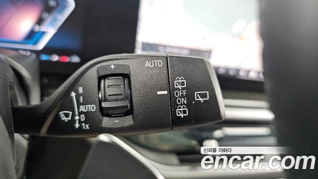 BMW X7 2025 — Photo 18/35