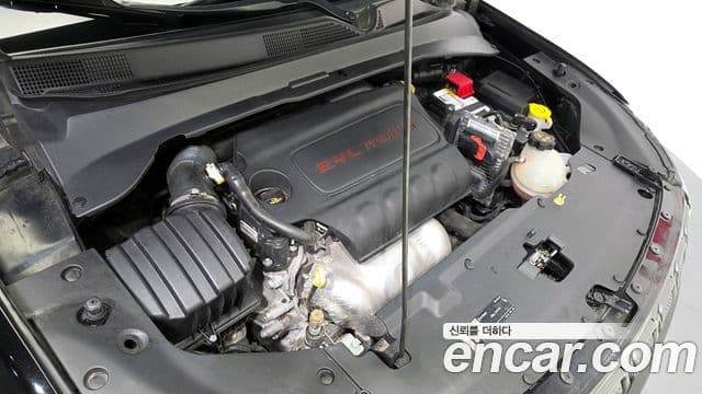 Jeep Compass 2022 — ფოტო 6/20