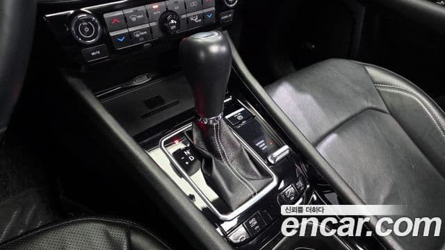 Jeep Compass 2022 — ფოტო 9/20