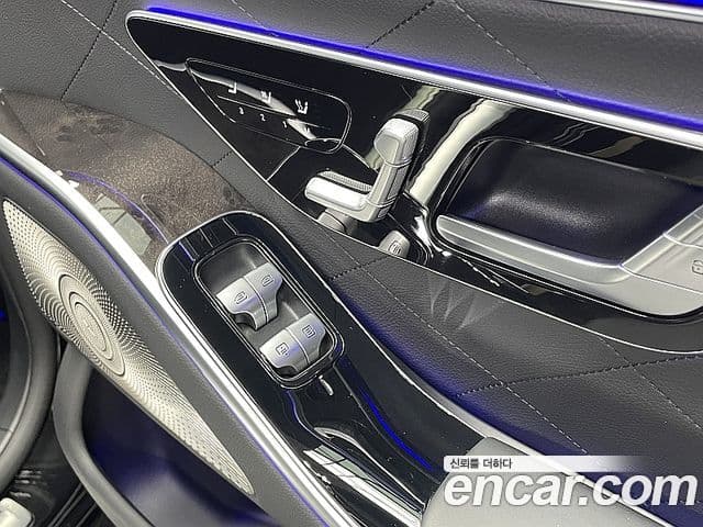 Mercedes-Benz S-Class 2021 — ფოტო 13/20