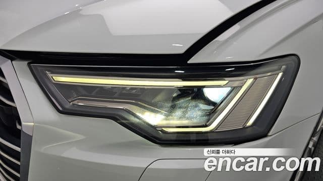 Audi A6 2021 — Photo 29/33