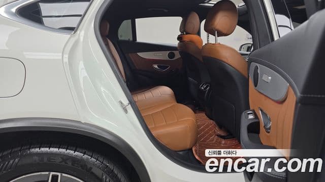 Mercedes-Benz GLC-Class 2022 — Фото 11/20
