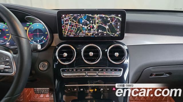 Mercedes-Benz GLC-Class 2022 — Şəkil 13/20