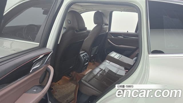 BMW X3 2018 — фото 12 из 20