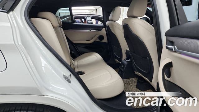 BMW X2 2020 — Şəkil 12/20