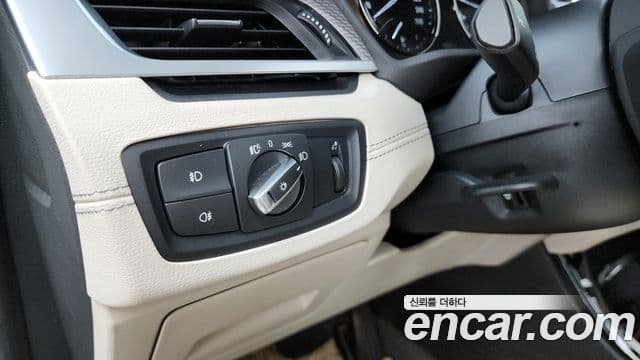 BMW X2 2020 — Şəkil 16/20
