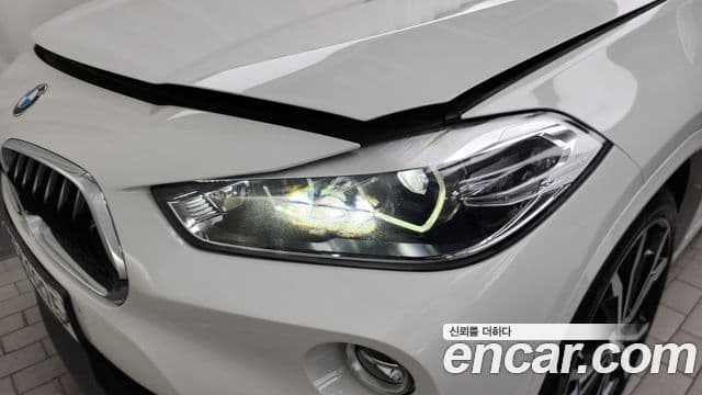 BMW X2 2020 — Şəkil 21/34