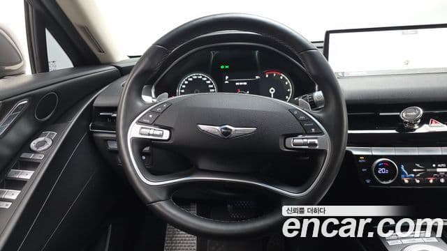 Genesis Electrified G80 2020 — Şəkil 13/20