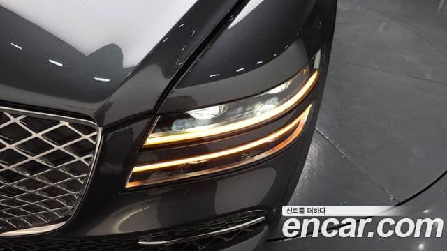 Genesis G80 2020 — ფოტო 14/41