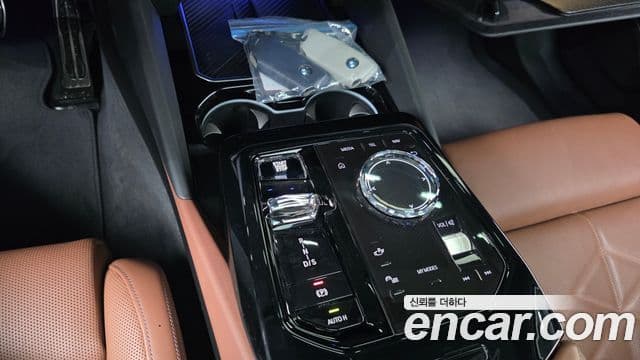 BMW 5 Series 2024 — ფოტო 9/20