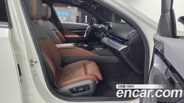 BMW 5 Series 2024 — ფოტო 11/20