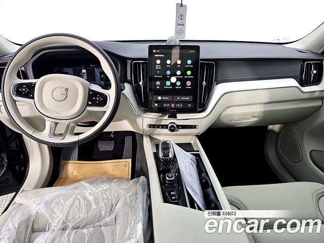 Volvo XC60 2026 — Photo 19/20
