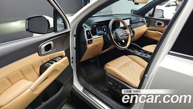 Kia Sorento 2022 — Фото 10/20