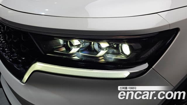 Kia Sorento 2022 — Şəkil 17/38