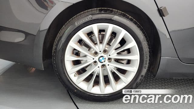 BMW 5 Series 2019 — Şəkil 5/20