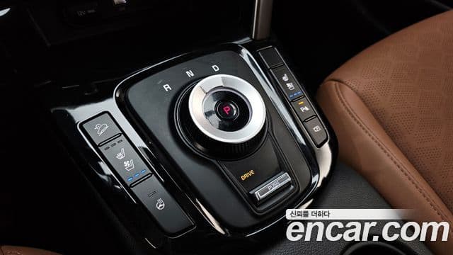 Kia Seltos 2024 — ფოტო 9/20