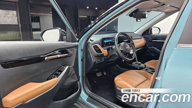 Kia Seltos 2024 — ფოტო 10/20