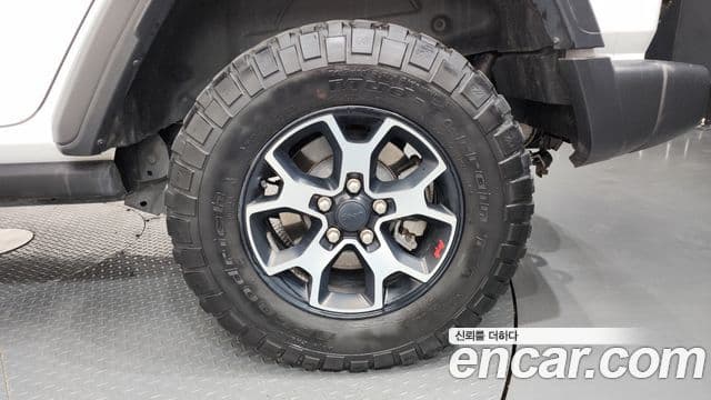 Jeep Wrangler 2020 — Photo 4/34