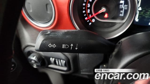 Jeep Wrangler 2020 — Photo 9/34